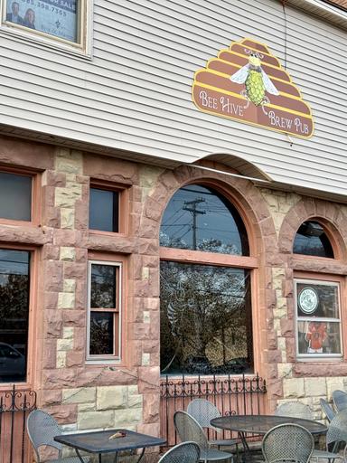 Bee Hive Brew Pub