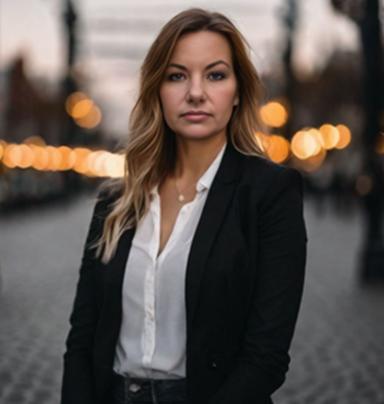 Deanna Nissen, Realtor