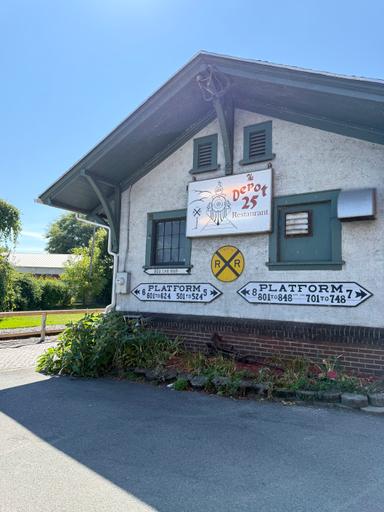 Depot 25 Restaurant