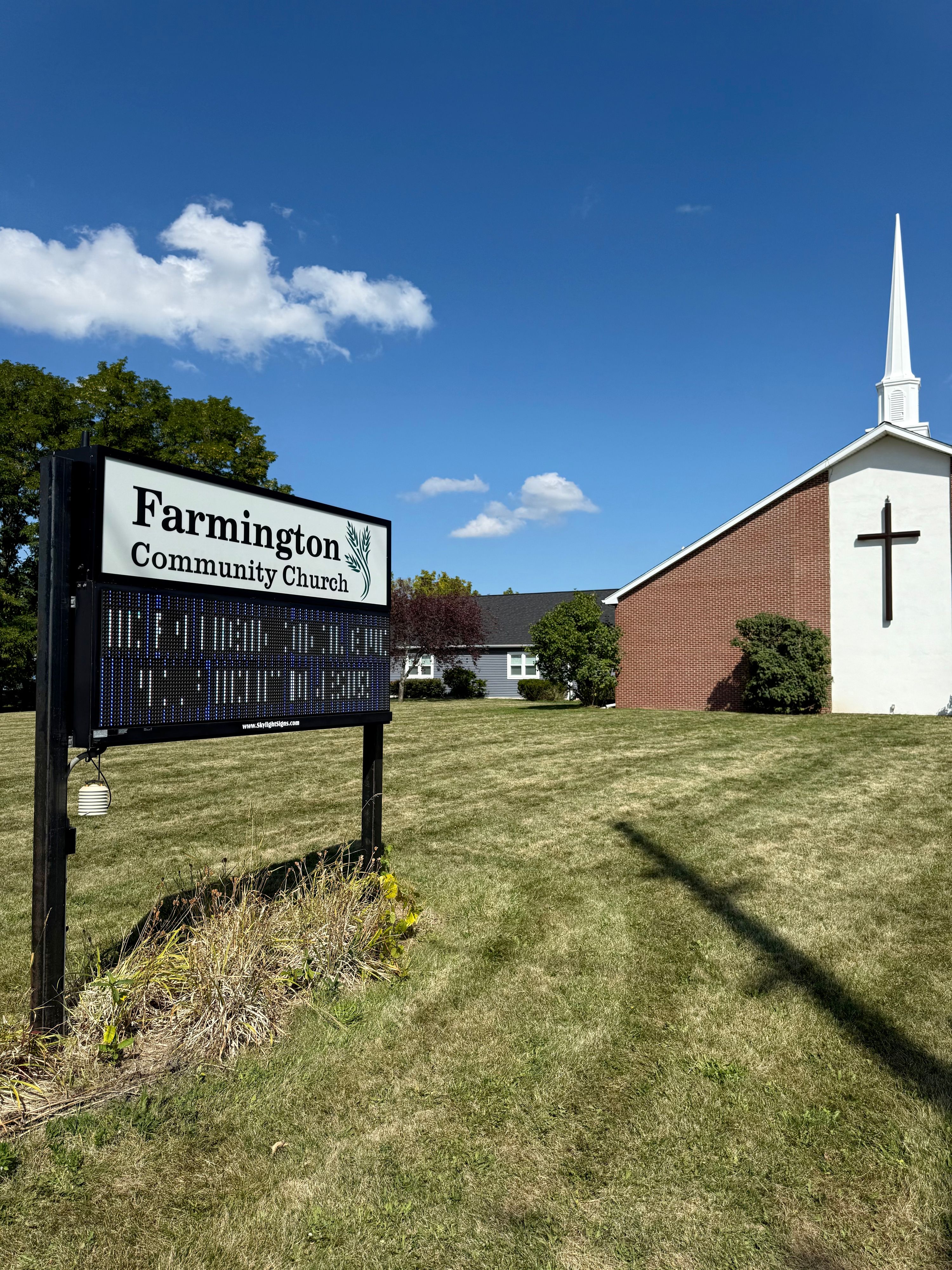 Farmington Community Church in Farmington