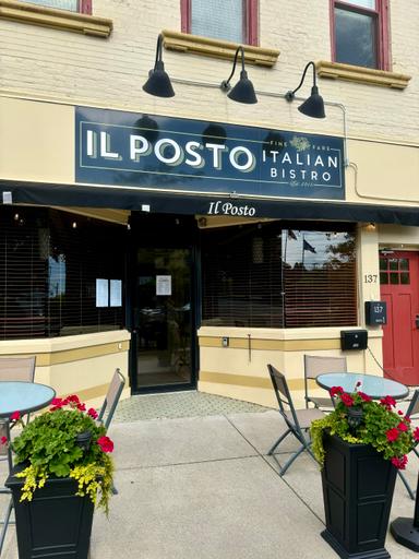 Il Posto Bistro