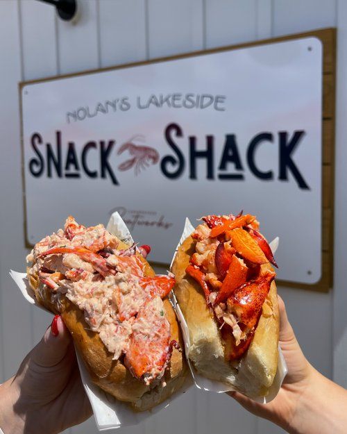 Nolan’s Lakeside Snack Shack logo