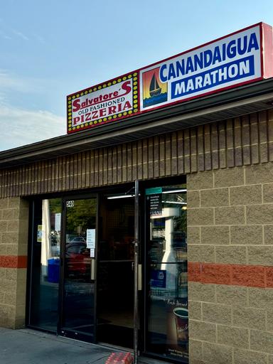 Salvatore's Old Fashioned Pizzeria