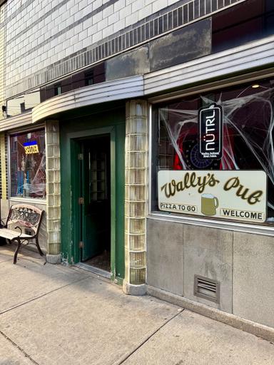 Wally's Pub